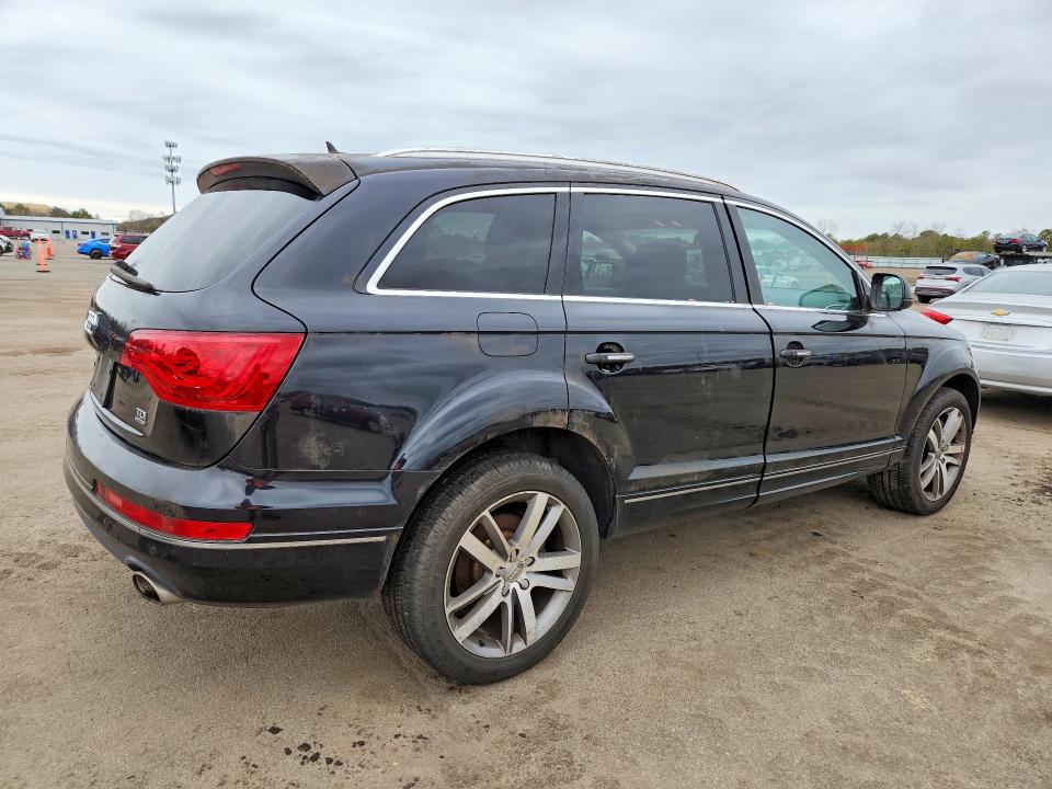 Продажа на аукционе авто 2014 Audi Q7, vin: WA1LMAFE9ED017545, номер лота: 46912946