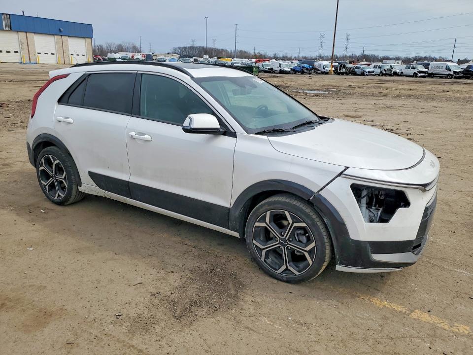 Продаж на аукціоні авто 2023 Kia Niro, vin: KNDCR3LE1P5101802, номер лоту: 47926356
