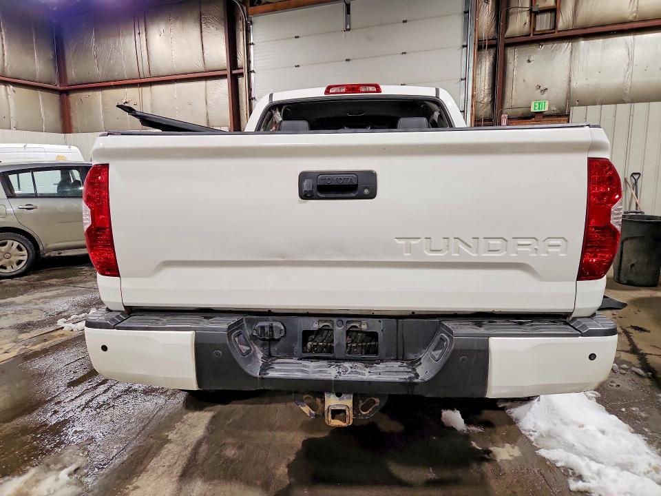 2017 Toyota Tundra მანქანა იყიდება აუქციონზე, vin: 5TFHW5F10HX600888, აუქციონის ნომერი: 79417595