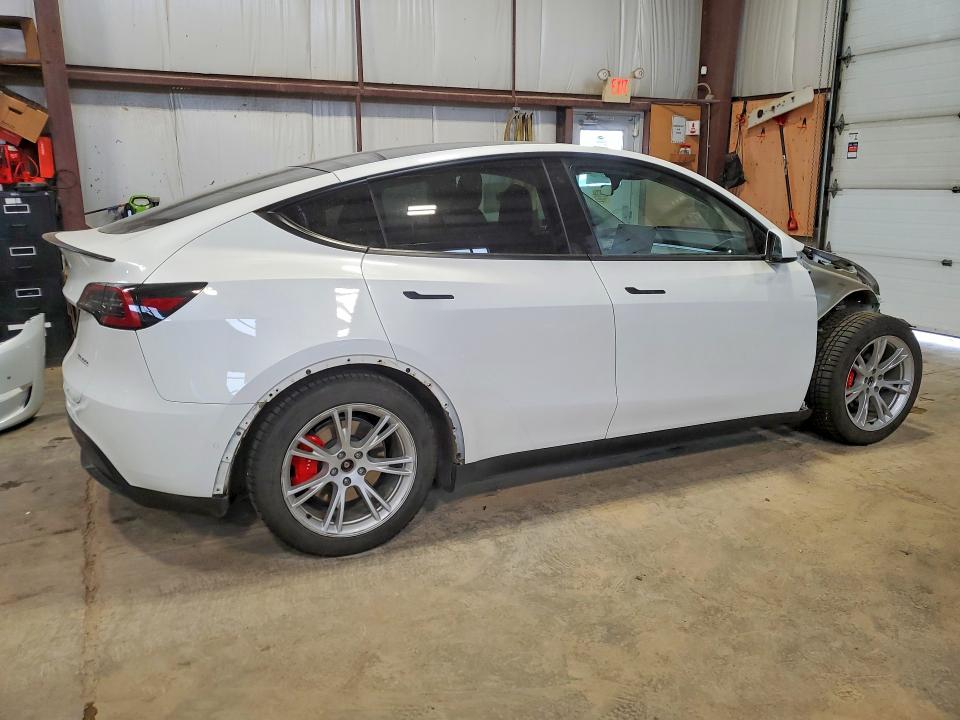Продажа на аукционе авто 2022 Tesla Model Y, vin: 7SAYGDEF8NF382437, номер лота: 45500936