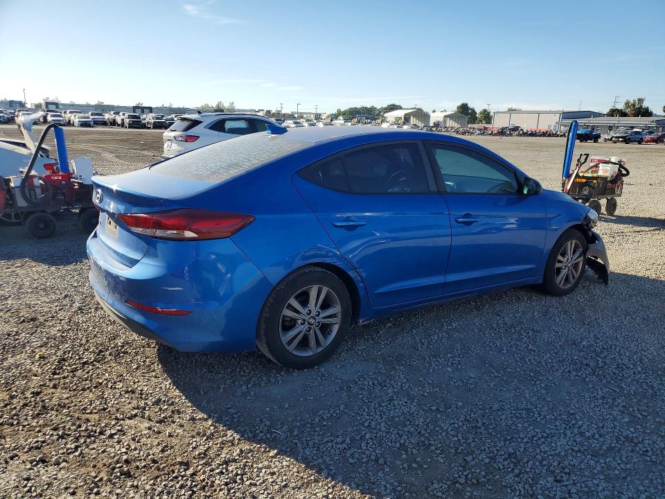 2018 Hyundai Elantra მანქანა იყიდება აუქციონზე, vin: KMHD84LF1JU554171, აუქციონის ნომერი: 46066796