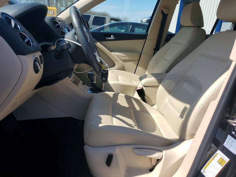 46994036 :رقم المزاد ، WVGAV7AX8GW597220 vin ، 2016 Volkswagen Tiguan مزاد بيع