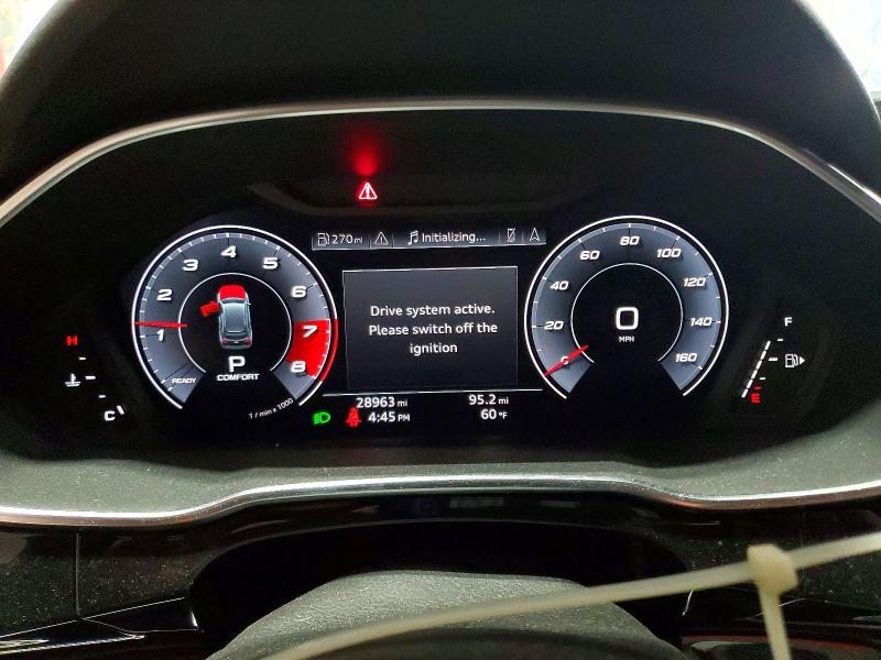 41594926 :رقم المزاد ، WA1FECF32L1017535 vin ، 2020 Audi Q3 مزاد بيع