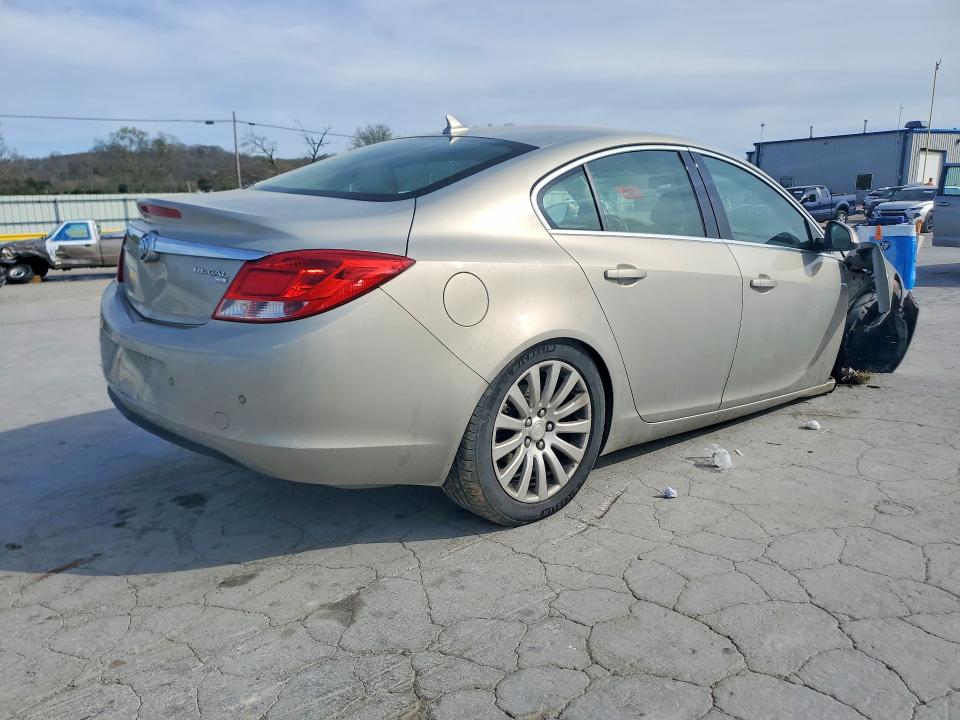 47119236 :رقم المزاد ، W04GT5GC0B1084900 vin ، 2011 Buick Regal مزاد بيع