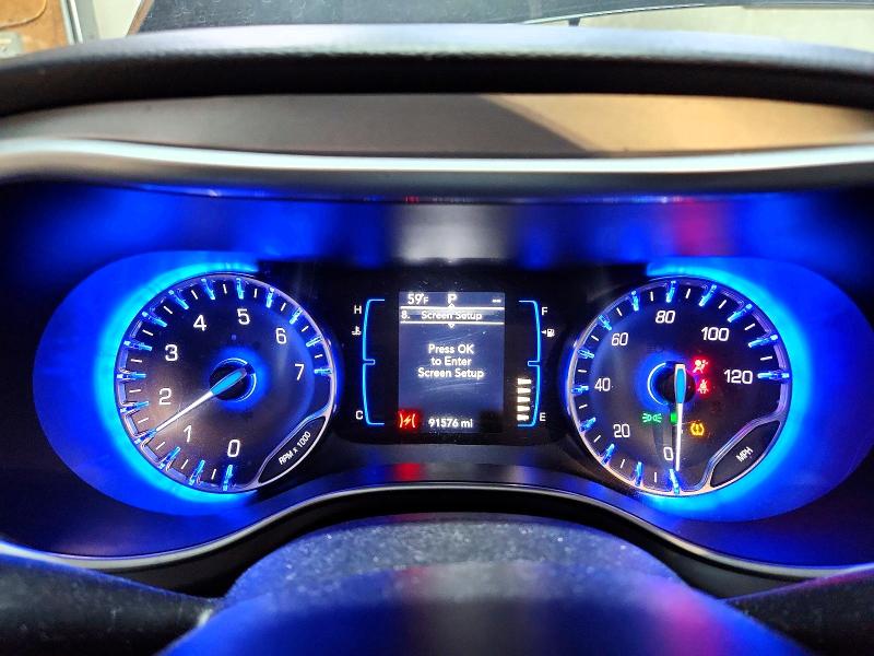 47604796 :رقم المزاد ، 2C4RC1FG4KR531851 vin ، 2019 Chrysler Pacifica مزاد بيع