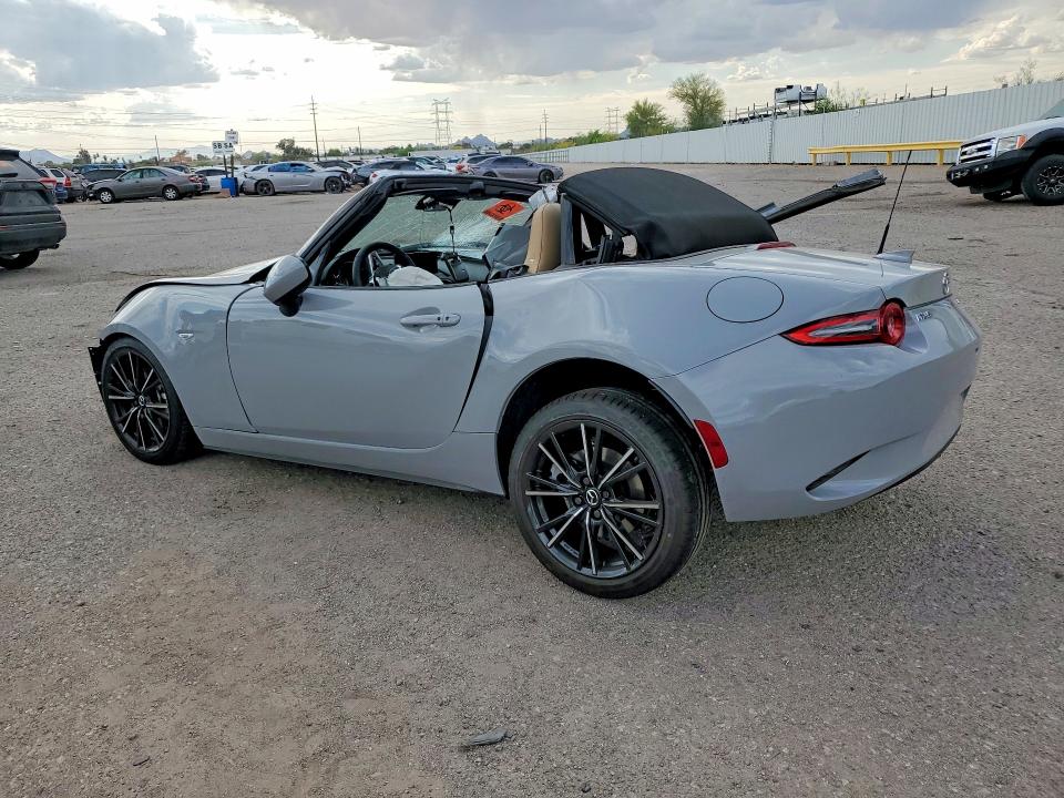 48286696 :رقم المزاد ، JM1NDAD72S0659966 vin ، 2025 Mazda Mx-5 Miata مزاد بيع