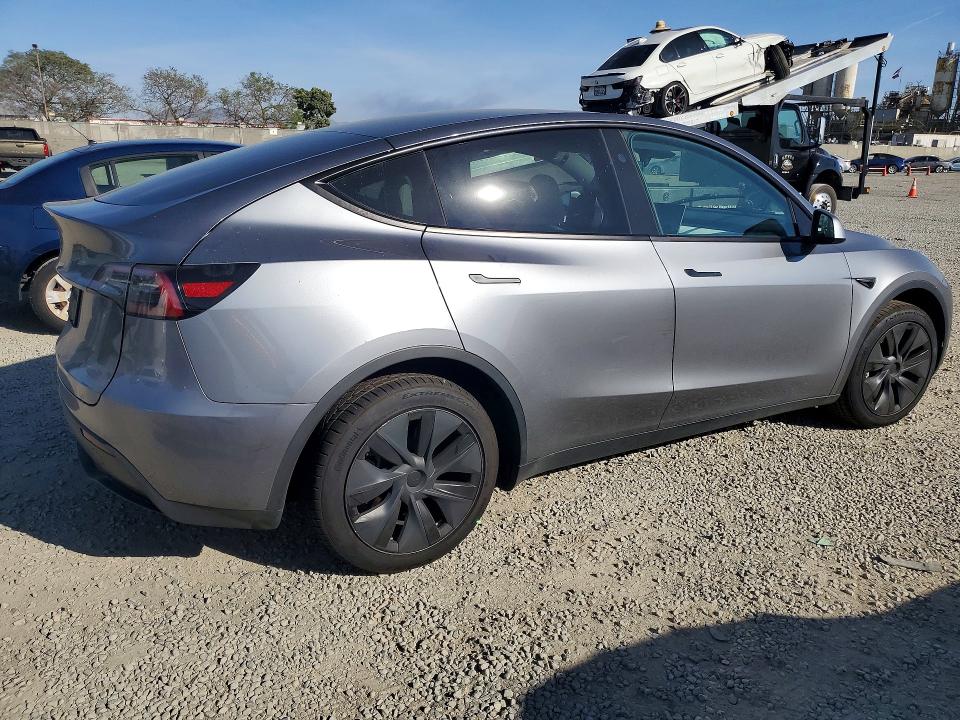 Продажа на аукционе авто 2024 Tesla Model Y, vin: 7SAYGDEDXRF192305, номер лота: 46167296