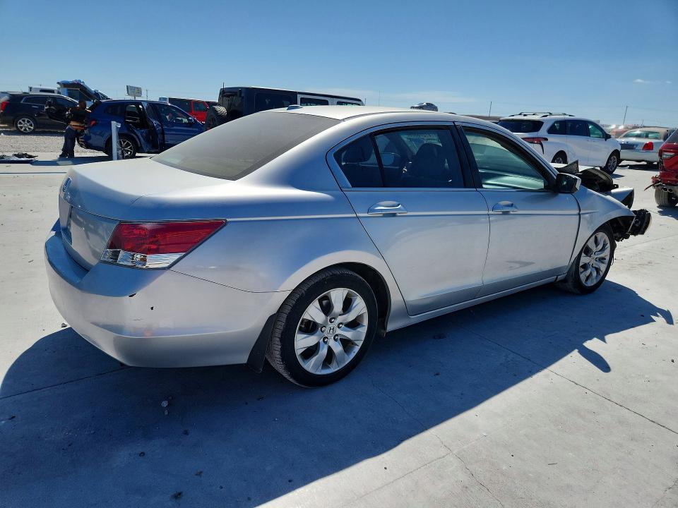 Aukcja sprzedaży 2008 Honda Accord, vin: 1HGCP26898A132022, numer aukcji: 47206326