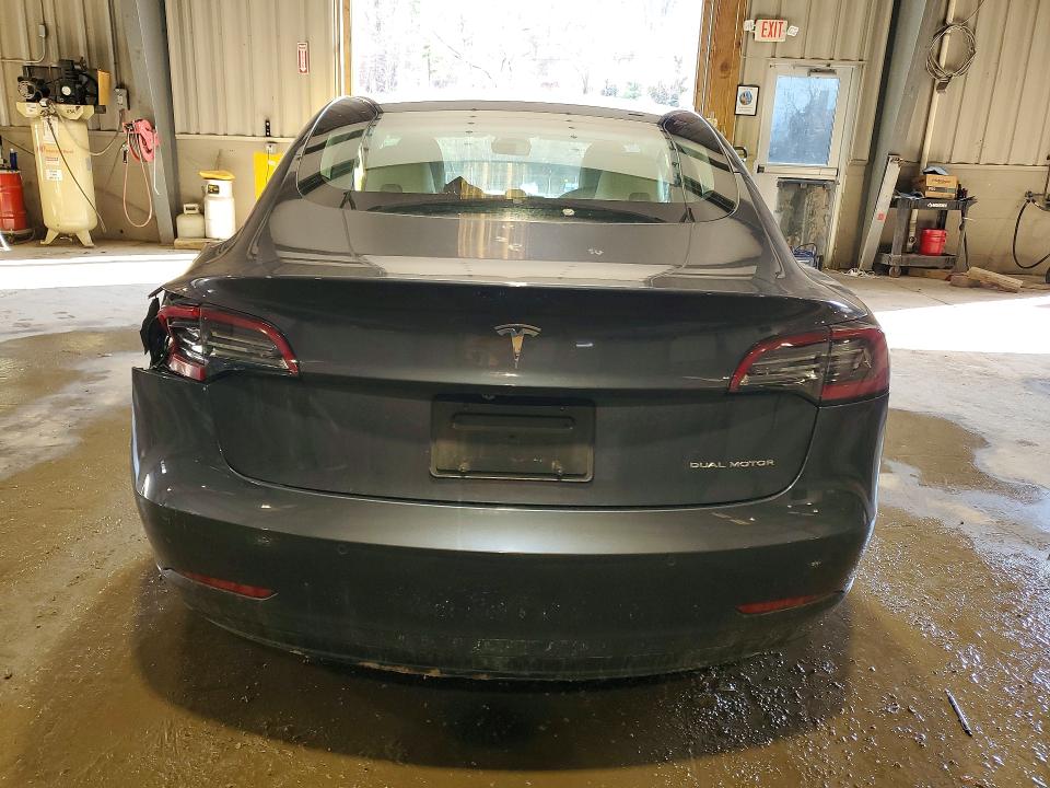Продажа на аукционе авто 2019 Tesla Model 3, vin: 5YJ3E1EB2KF437792, номер лота: 79001395
