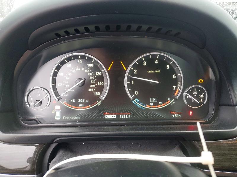 41694216 :رقم المزاد ، WBAKP9C51FD693790 vin ، 2015 Bmw 550 مزاد بيع
