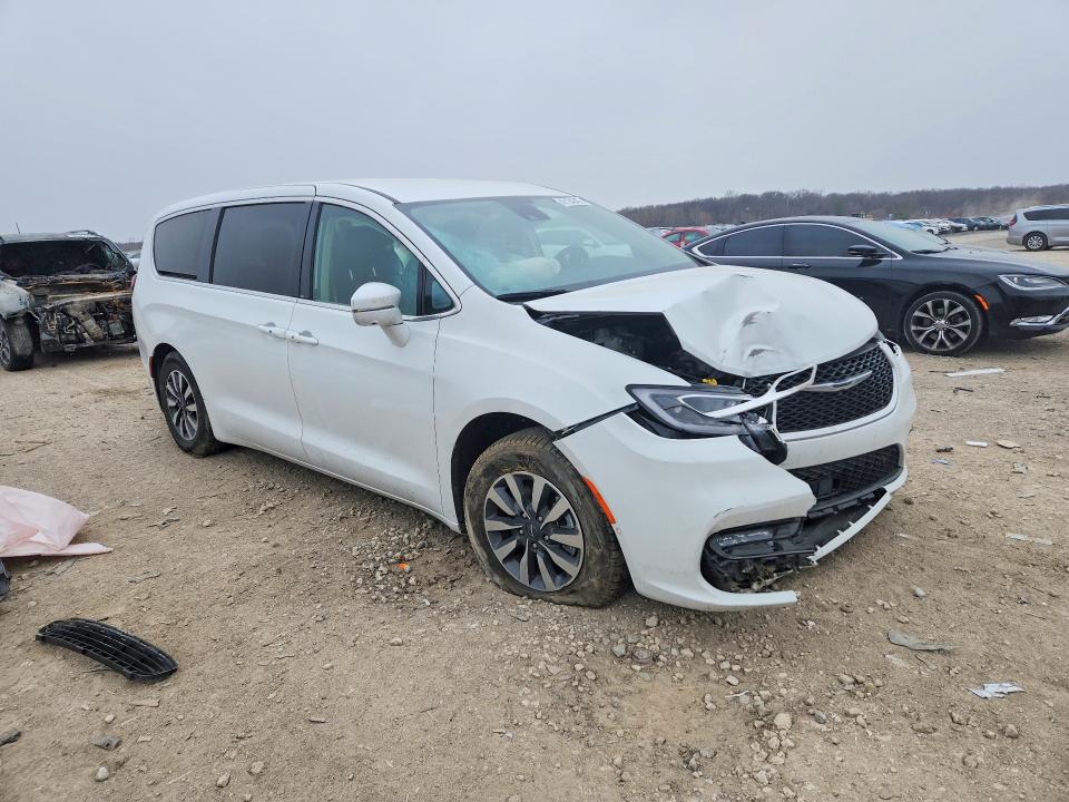 2022 Chrysler Pacifica მანქანა იყიდება აუქციონზე, vin: 2C4RC1L79NR121216, აუქციონის ნომერი: 46134946