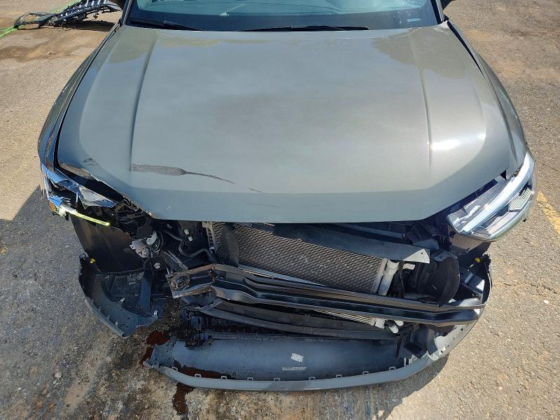 46292316 :رقم المزاد ، WA1EECF38P1117138 vin ، 2023 Audi Q3 مزاد بيع