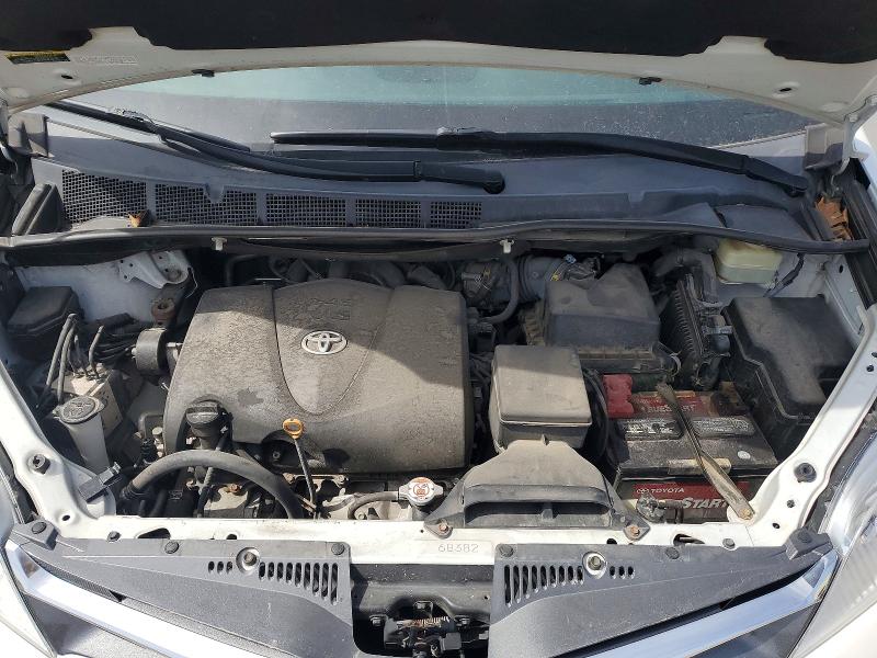 Продажа на аукционе авто 2018 Toyota Sienna, vin: 5TDDZ3DCXJS193625, номер лота: 47041996