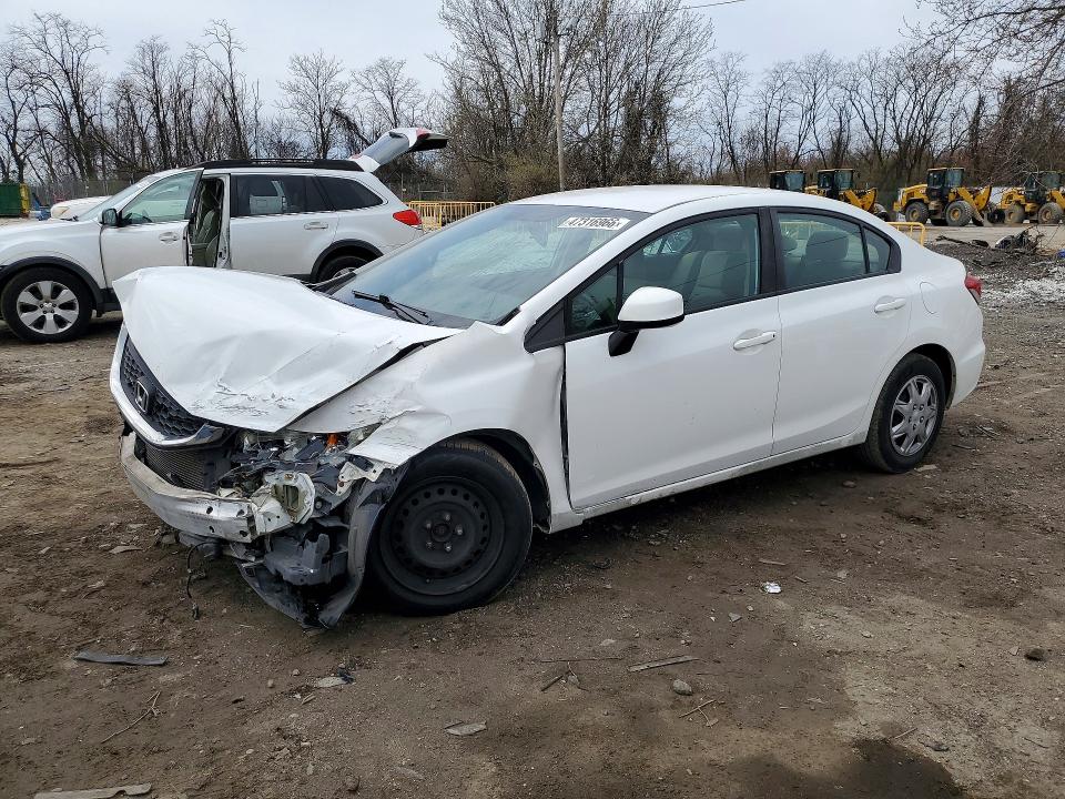 Auction sale of the 2013 Honda Civic, vin: 2HGFB2F59DH579804, lot number: 47316966