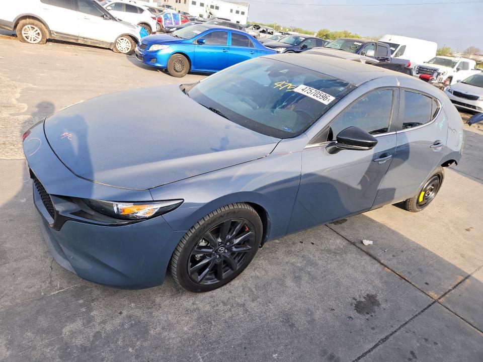Продажа на аукционе авто 2022 Mazda 3, vin: JM1BPALLXN1518330, номер лота: 47570596