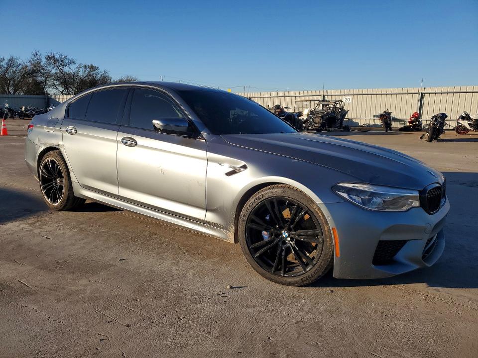 45937286 :رقم المزاد ، WBSJF0C52JB282425 vin ، 2018 Bmw M5 مزاد بيع