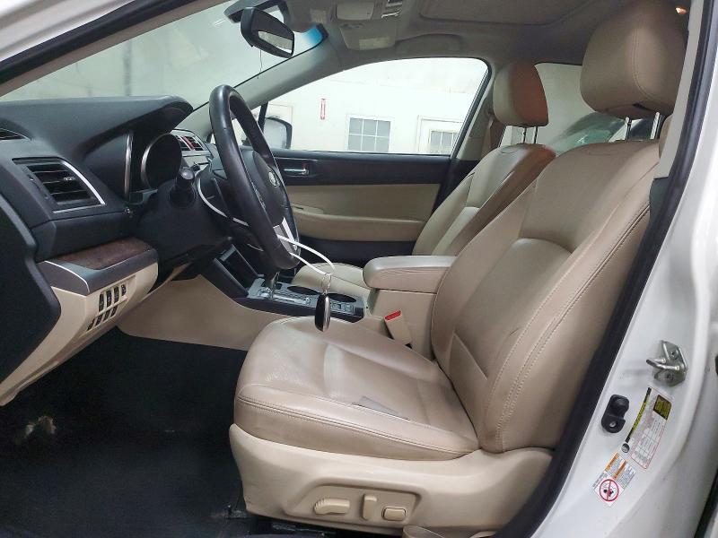 48066996 :رقم المزاد ، 4S4BSBNC0F3318060 vin ، 2015 Subaru Outback مزاد بيع