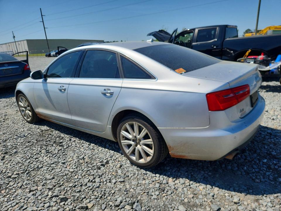 47394726 :رقم المزاد ، WAUGFAFC2FN012468 vin ، 2015 Audi A6 مزاد بيع