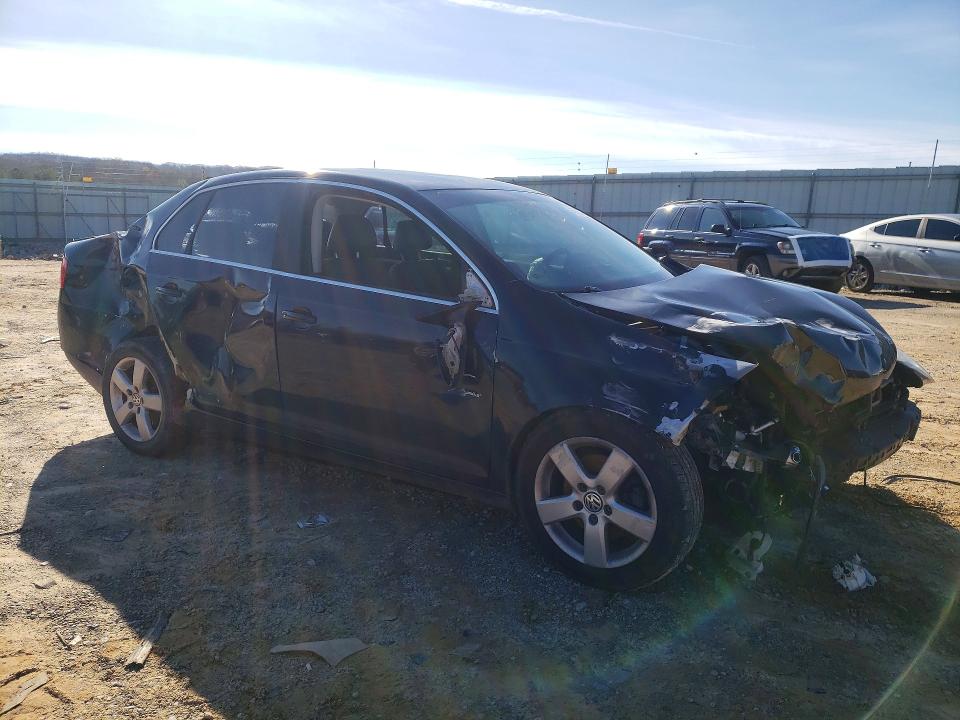 Продаж на аукціоні авто 2008 Volkswagen Jetta, vin: 3VWRZ71K08M165705, номер лоту: 46285166