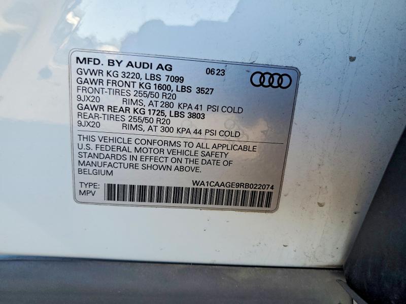 2024 Audi Q8 E-tron მანქანა იყიდება აუქციონზე, vin: WA1CAAGE9RB022074, აუქციონის ნომერი: 46932326