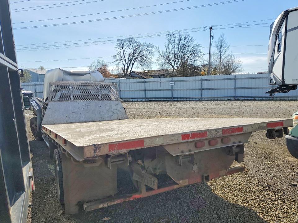 47107606 :رقم المزاد ، 1FDUF5HT1FED17157 vin ، 2015 Ford F550 مزاد بيع