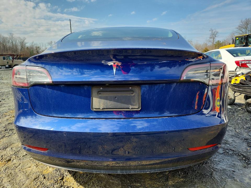 Продажа на аукционе авто 2022 Tesla Model 3, vin: 5YJ3E1EA4NF368602, номер лота: 79995865