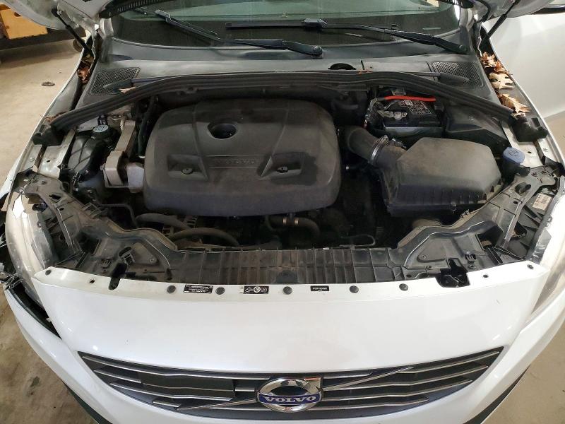 Продаж на аукціоні авто 2016 Volvo S60, vin: YV126MFK4G2406685, номер лоту: 45795966