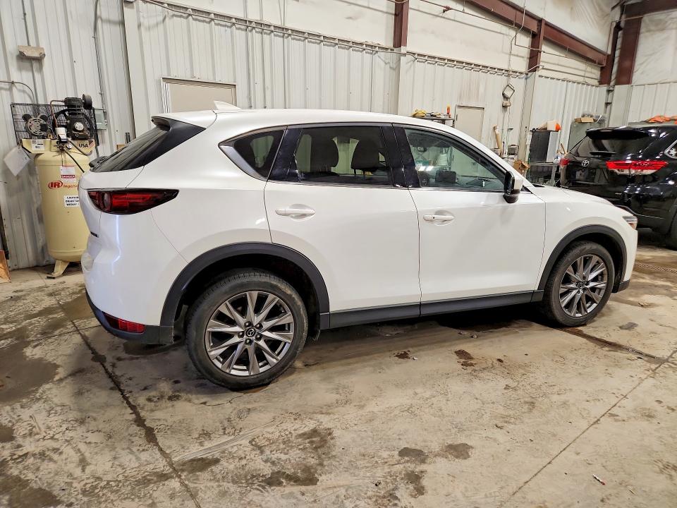 2021 Mazda Cx-5 მანქანა იყიდება აუქციონზე, vin: JM3KFBDM9M0334170, აუქციონის ნომერი: 47395176