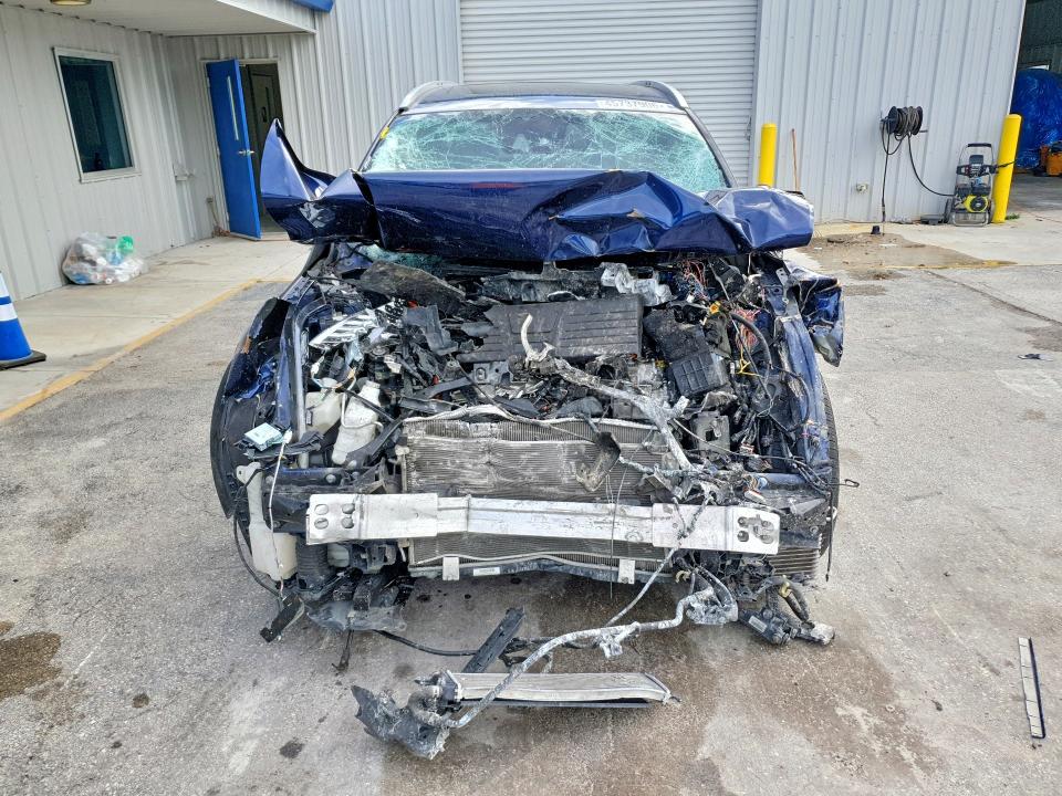 2021 Honda Cr-v მანქანა იყიდება აუქციონზე, vin: 7FART6H95ME011172, აუქციონის ნომერი: 45737906