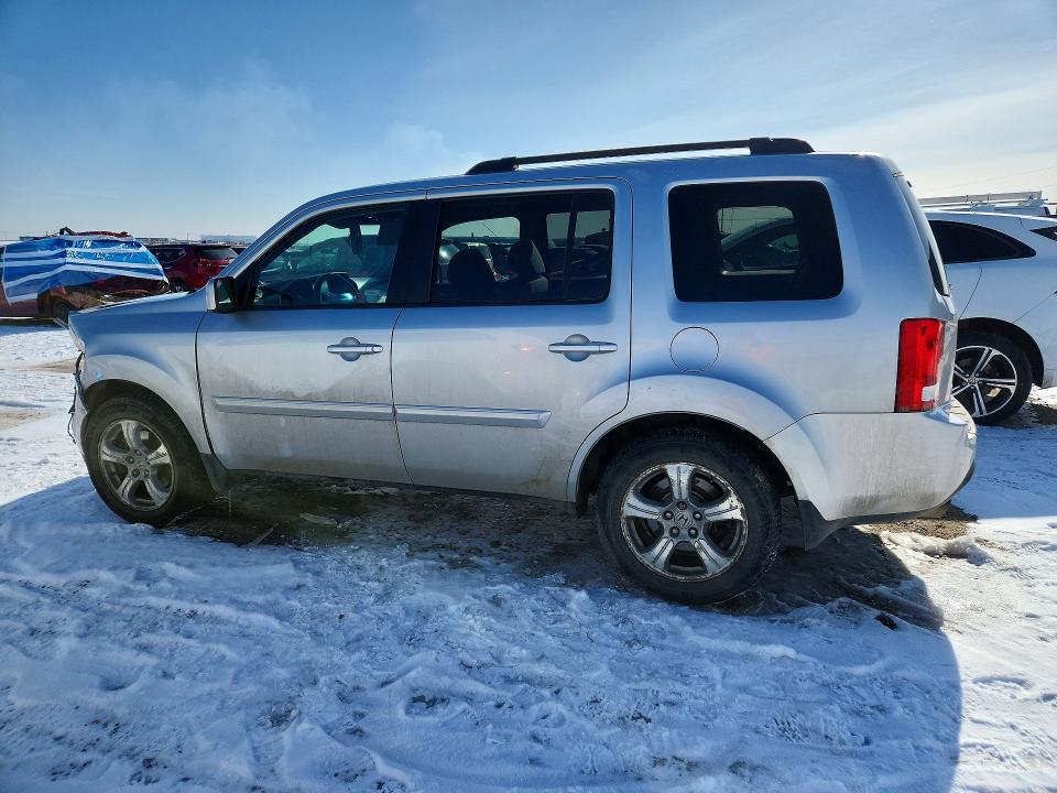 47995596 :رقم المزاد ، 5FNYF4H47CB504731 vin ، 2012 Honda Pilot مزاد بيع