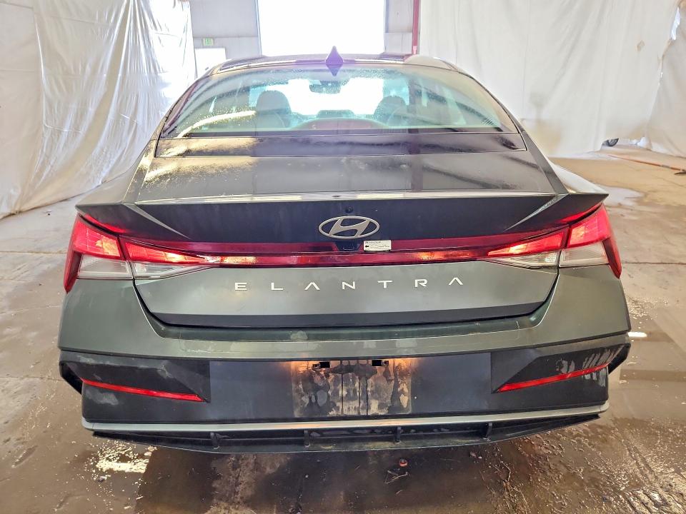 Продажа на аукционе авто 2024 Hyundai Elantra, vin: KMHLM4DGXRU695525, номер лота: 42038496
