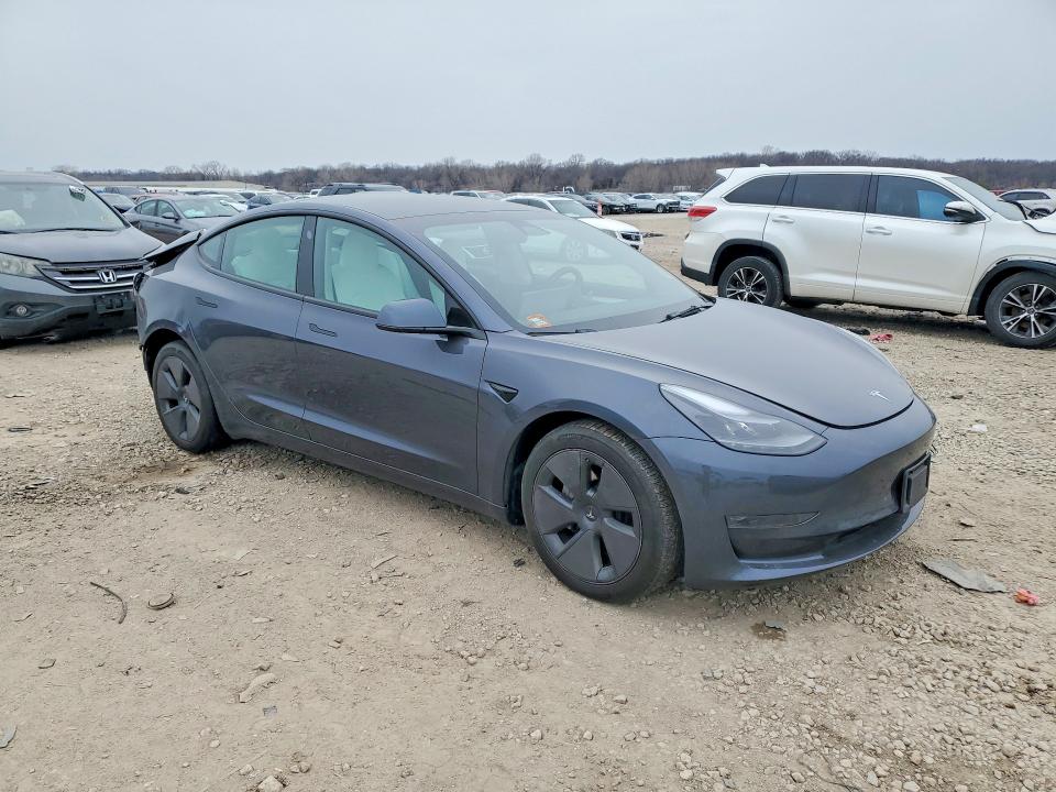 46381906 :رقم المزاد ، 5YJ3E1EA7PF697989 vin ، 2023 Tesla Model 3 مزاد بيع