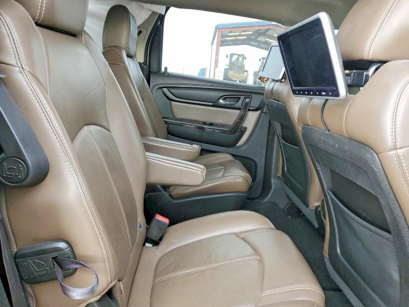 46061006 :رقم المزاد ، 1GKKVRKD4FJ102407 vin ، 2015 Gmc Acadia مزاد بيع