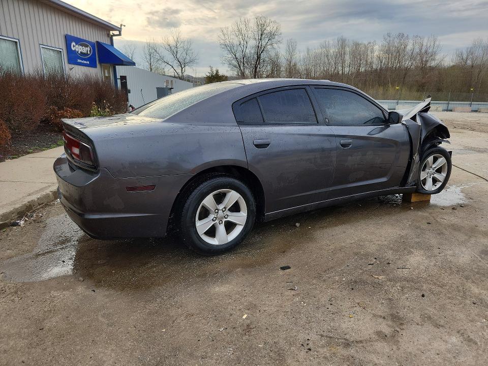 2014 Dodge Charger მანქანა იყიდება აუქციონზე, vin: 2C3CDXBG8EH329413, აუქციონის ნომერი: 45658176