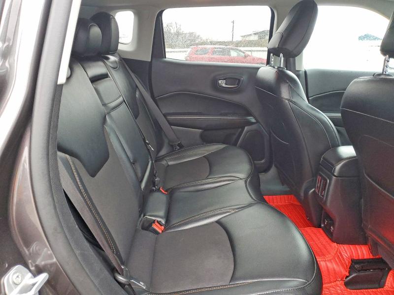 46161626 :رقم المزاد ، 3C4NJDBBXKT847218 vin ، 2019 Jeep Compass مزاد بيع