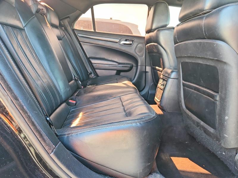 Продажа на аукционе авто 2015 Chrysler 300, vin: 2C3CCABG5FH838263, номер лота: 47440826