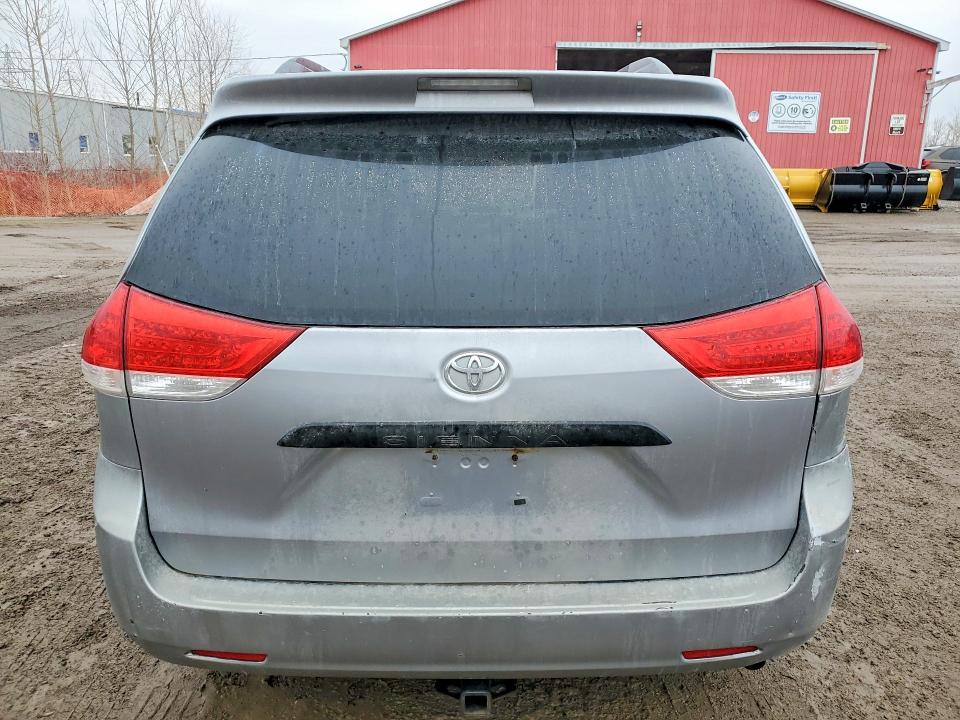 78831585 :رقم المزاد ، 5TDZK3DCXCS256011 vin ، 2012 Toyota Sienna مزاد بيع