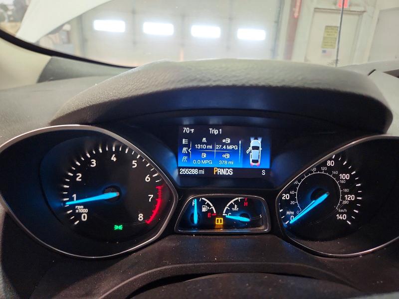 2019 Ford Escape მანქანა იყიდება აუქციონზე, vin: 1FMCU0F7XKUB67351, აუქციონის ნომერი: 46962686