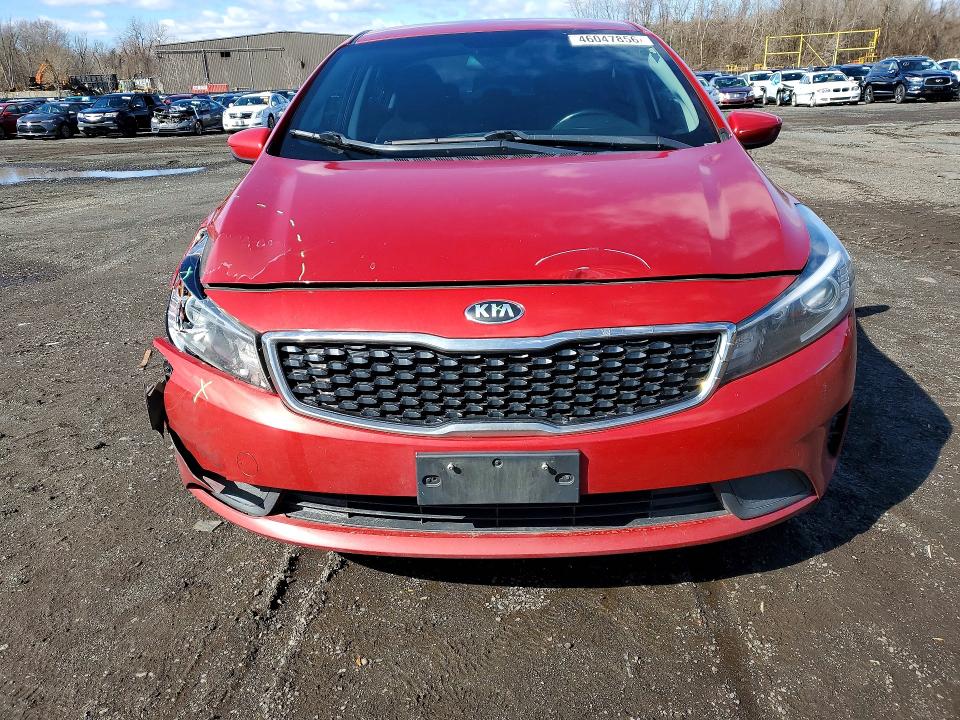 46047856 :رقم المزاد ، 3KPFL4A72HE028745 vin ، 2017 Kia Forte مزاد بيع