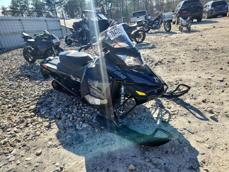 78472195 :رقم المزاد ، 2BPSUEHB3HV000390 vin ، 2017 Ski Snowmobile مزاد بيع