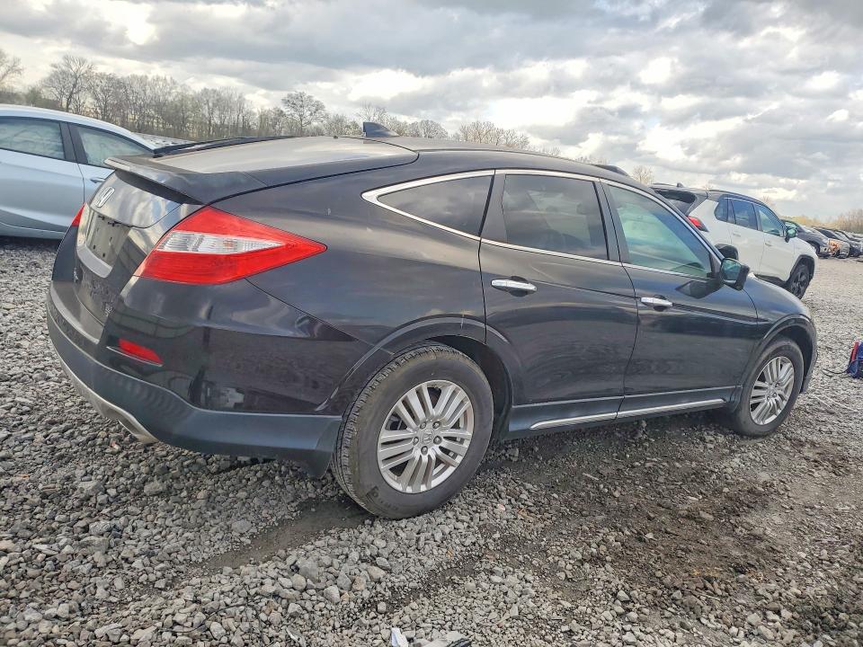 Продажа на аукционе авто 2015 Honda Crosstour, vin: 5J6TF3H55FL000476, номер лота: 45629736