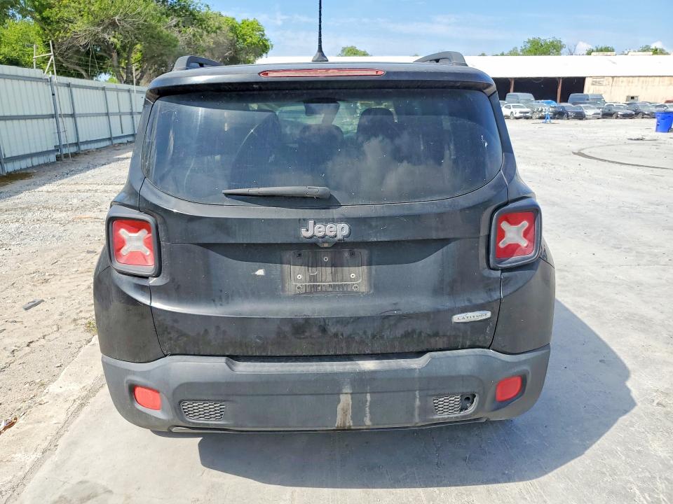 2015 Jeep Renegade მანქანა იყიდება აუქციონზე, vin: ZACCJABT7FPB33722, აუქციონის ნომერი: 47444986