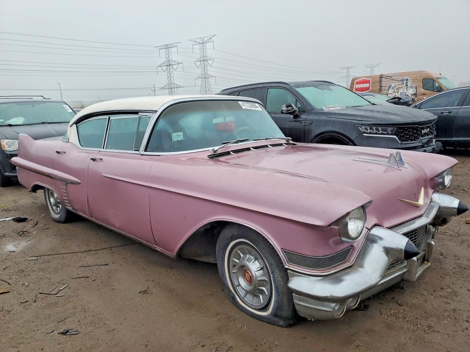 41722856 :رقم المزاد ، 5762083004 vin ، 1957 Cadillac Deville مزاد بيع