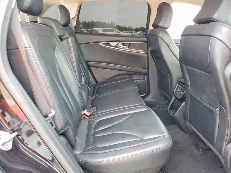 Продаж на аукціоні авто 2023 Lincoln Nautilus, vin: 2LMPJ8J9XPBL21589, номер лоту: 46123646