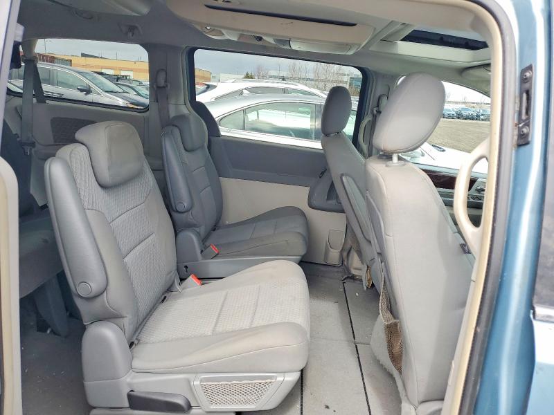 46447656 :رقم المزاد ، 2A8HR54X49R685452 vin ، 2009 Chrysler Town & Country مزاد بيع