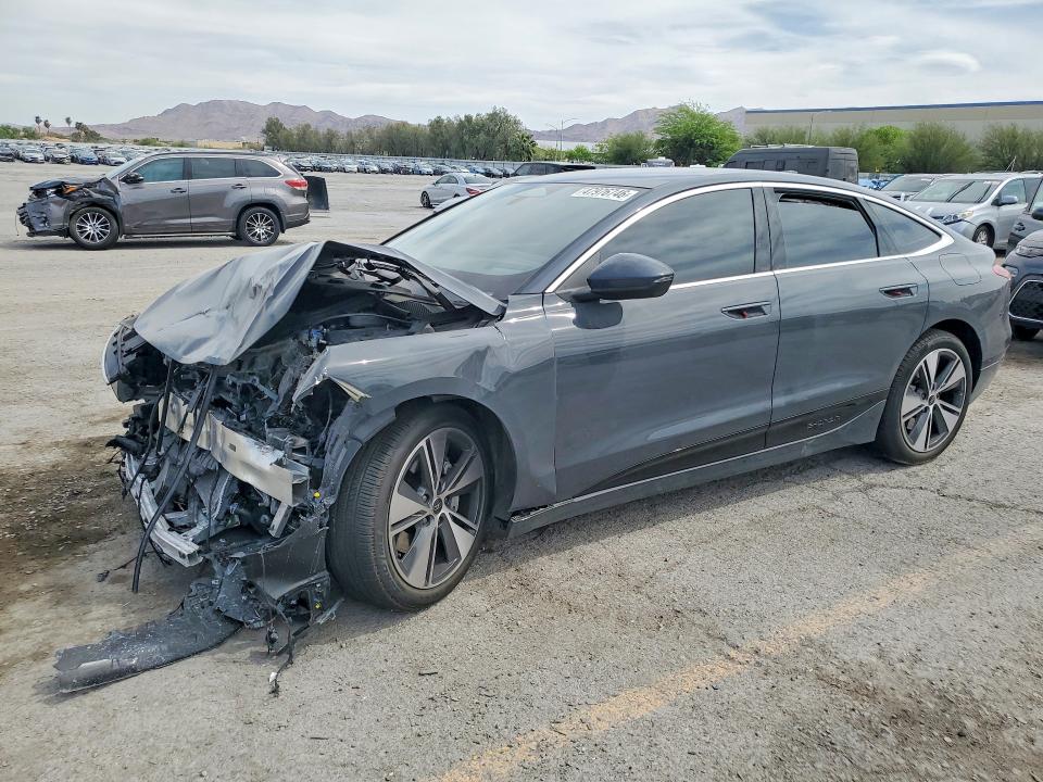 Aukcja sprzedaży 2025 Audi A6 E-tron, vin: WAU2DAGH7SA019461, numer aukcji: 47976746