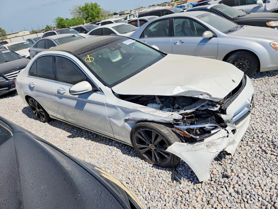 2016 Mercedes-benz C მანქანა იყიდება აუქციონზე, vin: 55SWF4JB0GU144030, აუქციონის ნომერი: 47781236