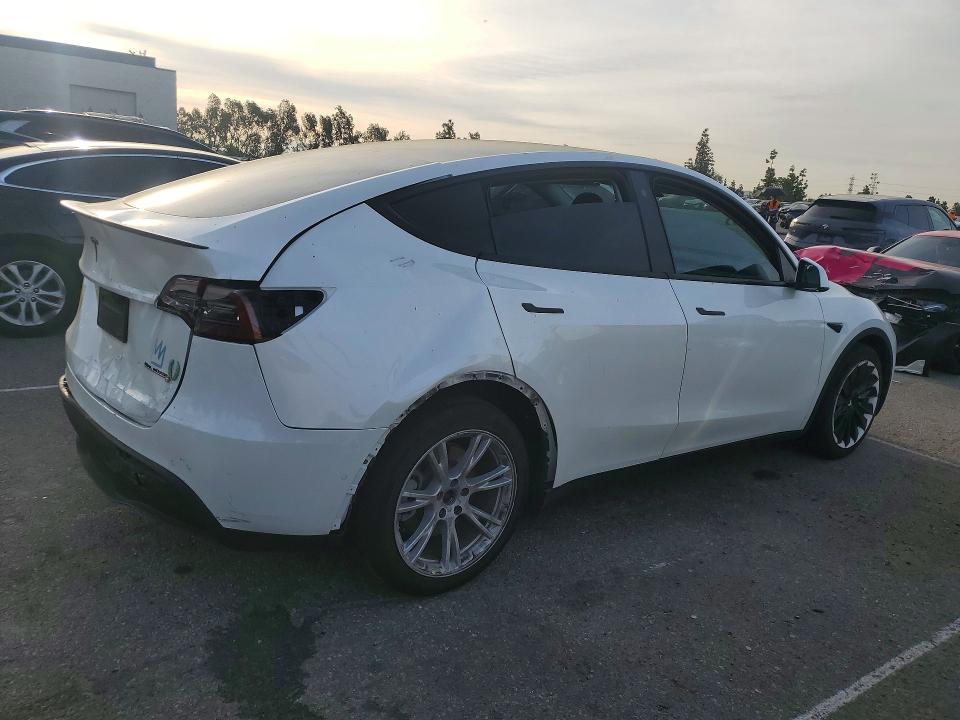 Продаж на аукціоні авто 2021 Tesla Model Y, vin: 5YJYGDEE6MF160756, номер лоту: 47927846