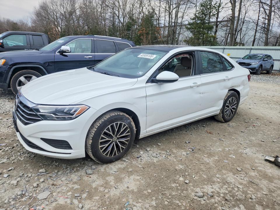 46989106 :رقم المزاد ، 3VWC57BU8MM103092 vin ، 2021 Volkswagen Jetta مزاد بيع