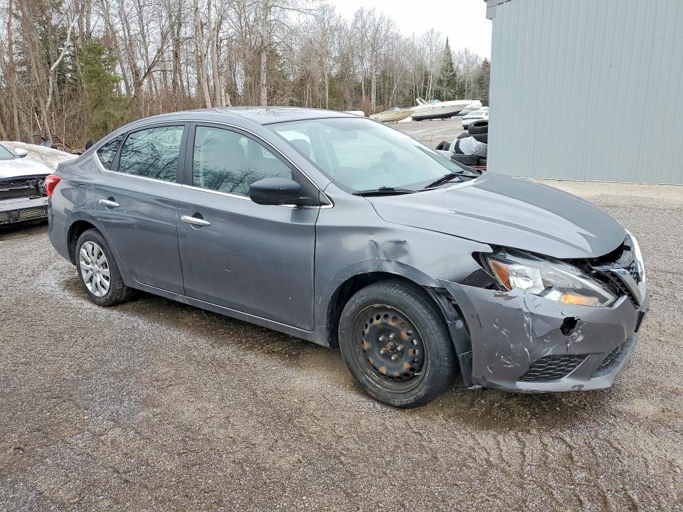 Продажа на аукционе авто 2016 Nissan Sentra, vin: 3N1AB7AP0GL654953, номер лота: 46486546
